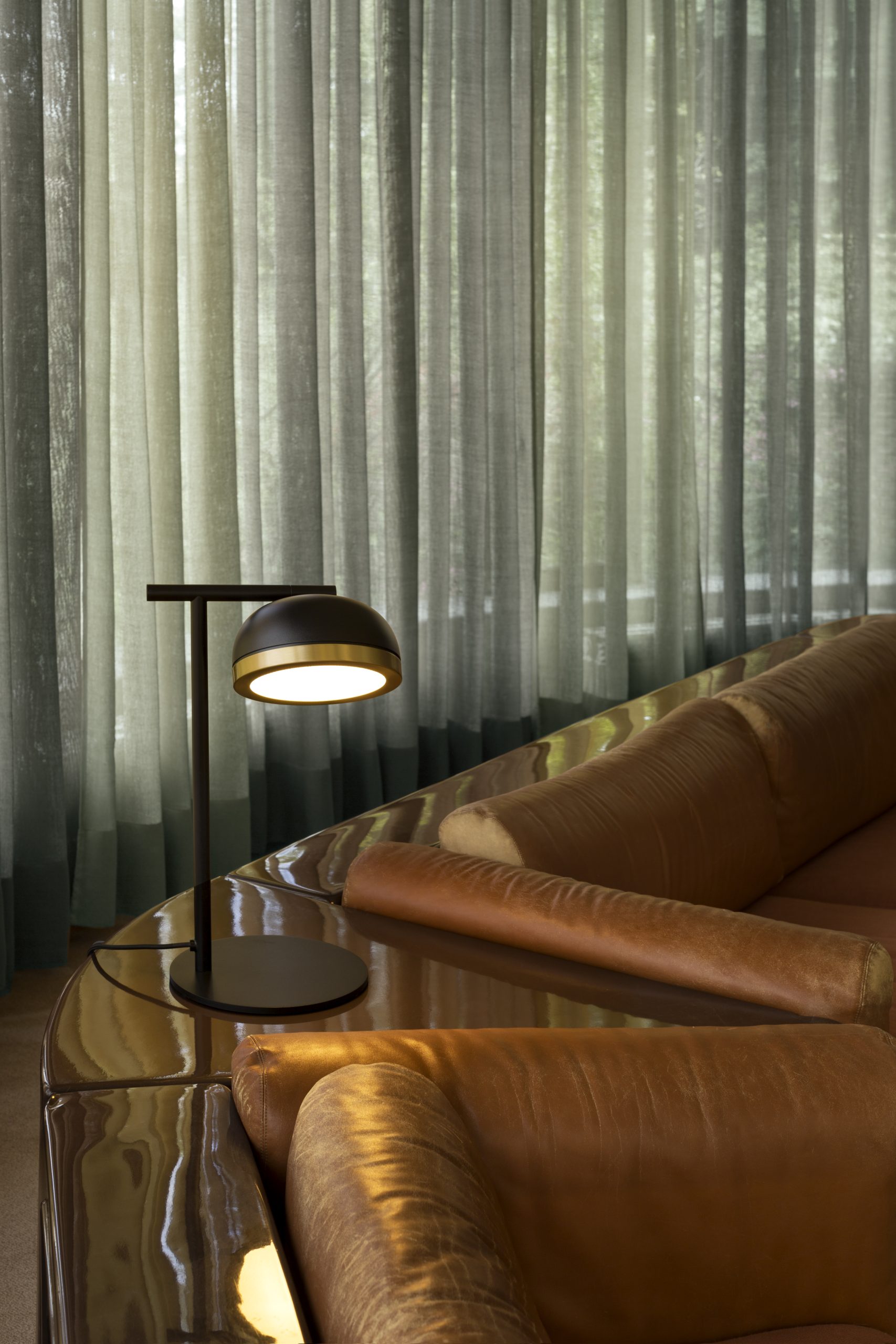 556.32 C74+C41 Molly